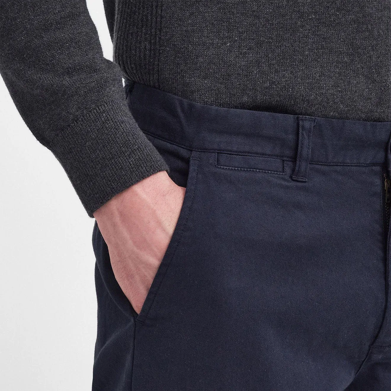 Barbour Pantalon ajusté en sergé stretch lavé Bleu marine foncé