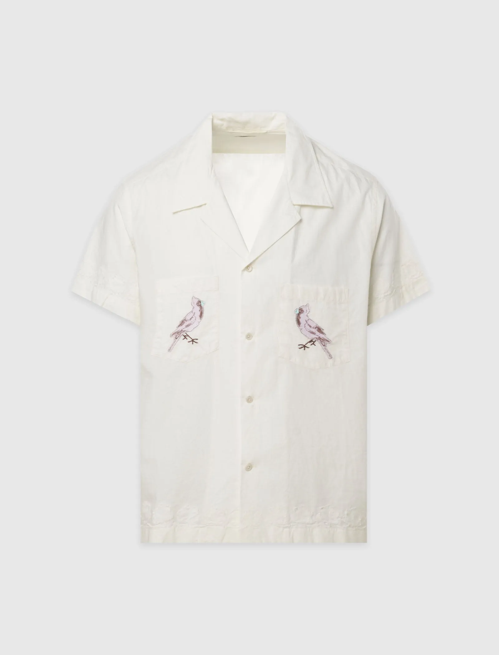 CHEMISE CARDINALE À APPLIQUÉ