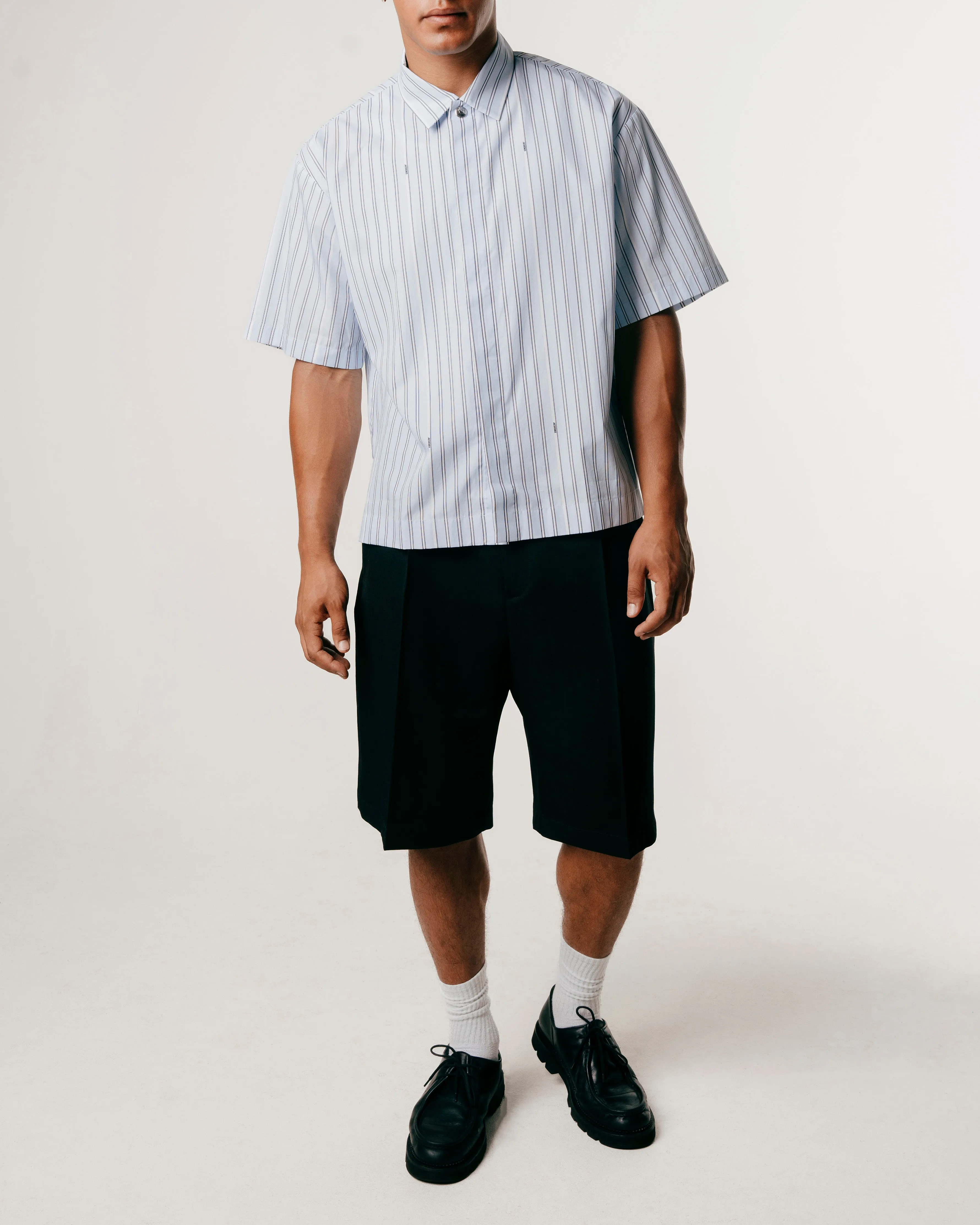 CHEMISE À MANCHES
