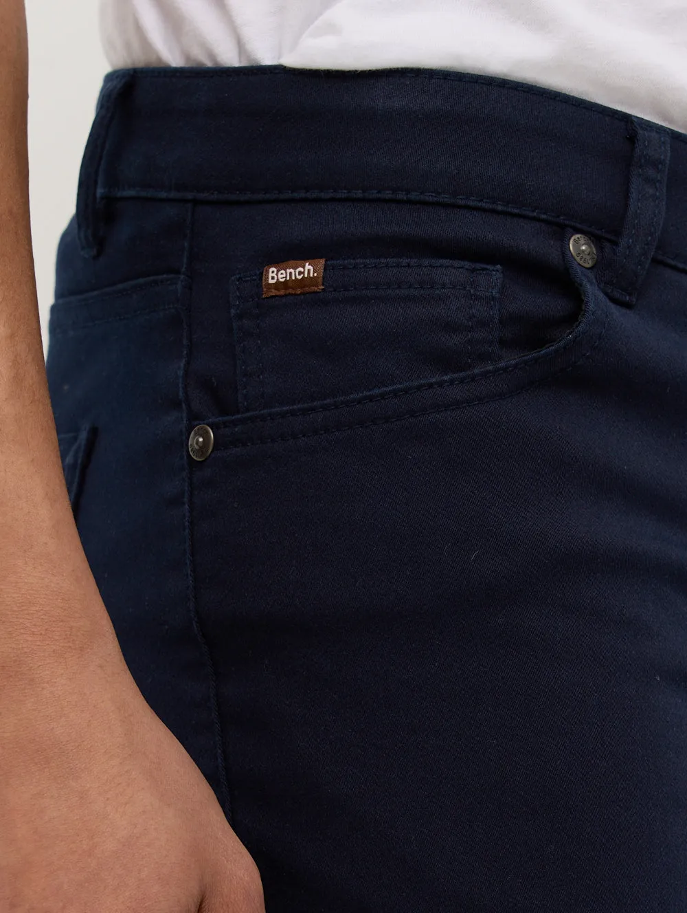 Cole Comfort Knit Jean 5 Poches