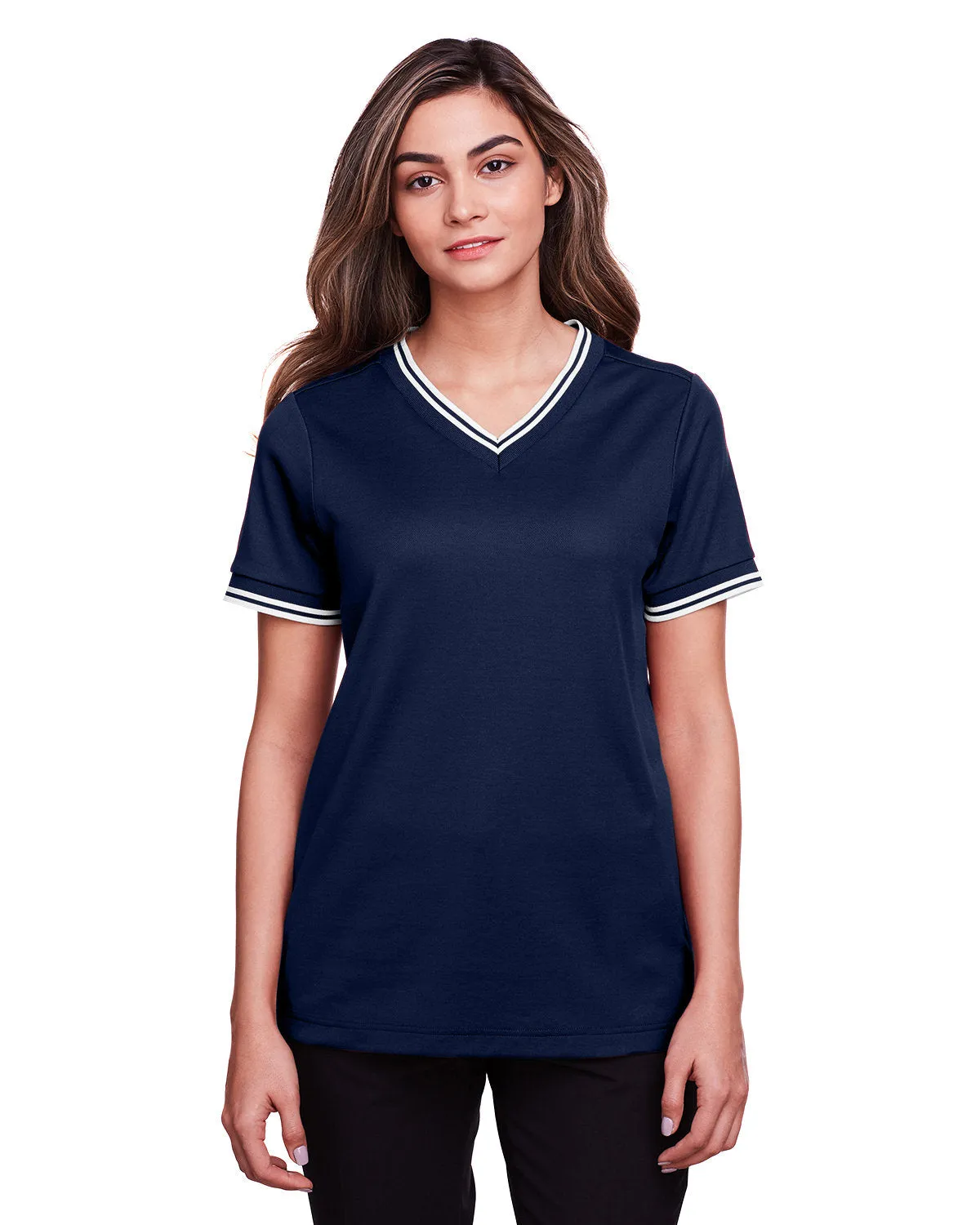 Devon & Jones DG20CW Polo pour Femme CrownLux Performance à Col en V Plissé et Boutonné
