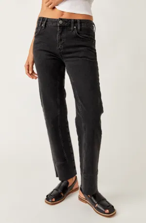 Free People Jean à Taille Moyenne Risk Taker - Main Squeeze - Solde Final 25% de réduction dans le panier