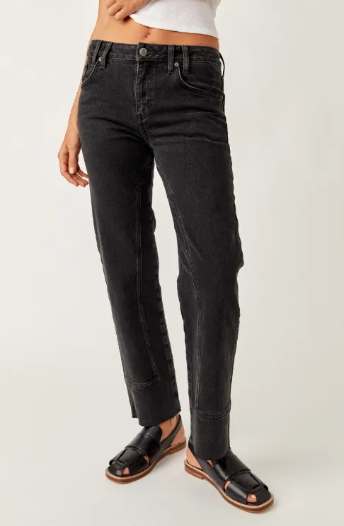 Free People Jean à Taille Moyenne Risk Taker - Main Squeeze - Solde Final 25% de réduction dans le panier