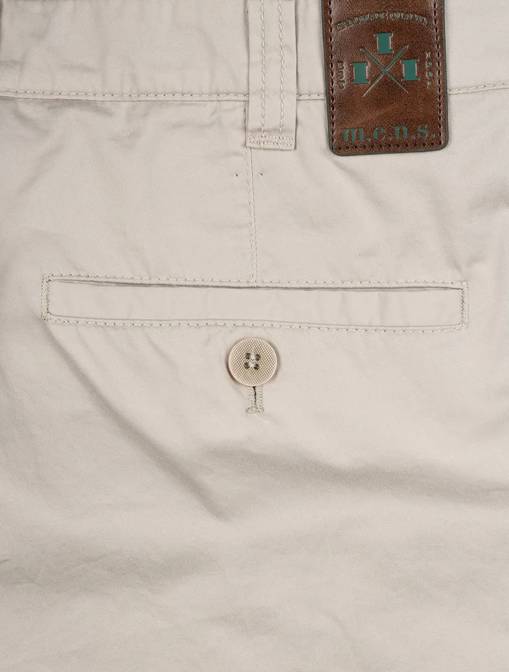 Short Kuba Chino Beige