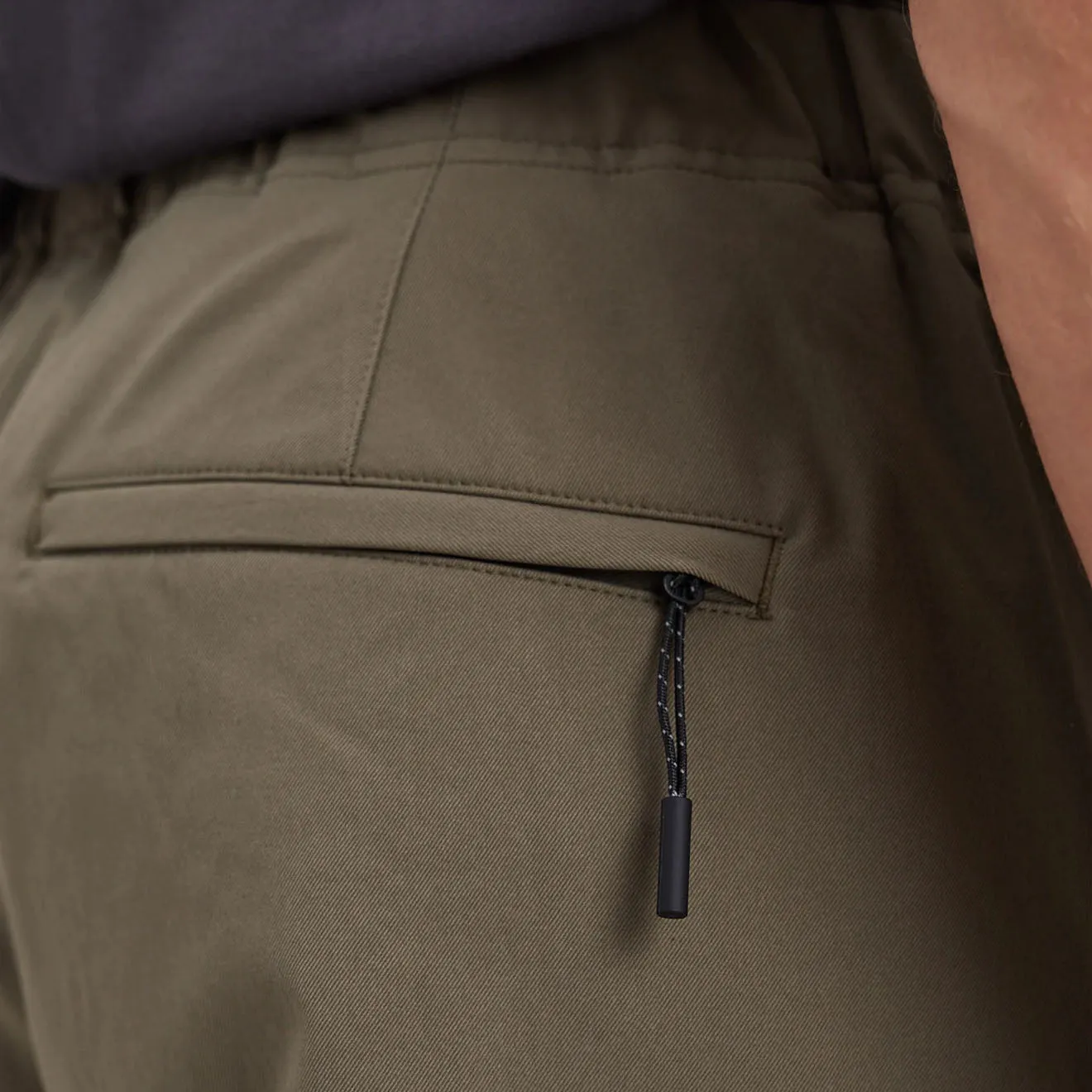 Norse Projects Ezra Pantalon détendu en sergé Solotex Vert sédiment