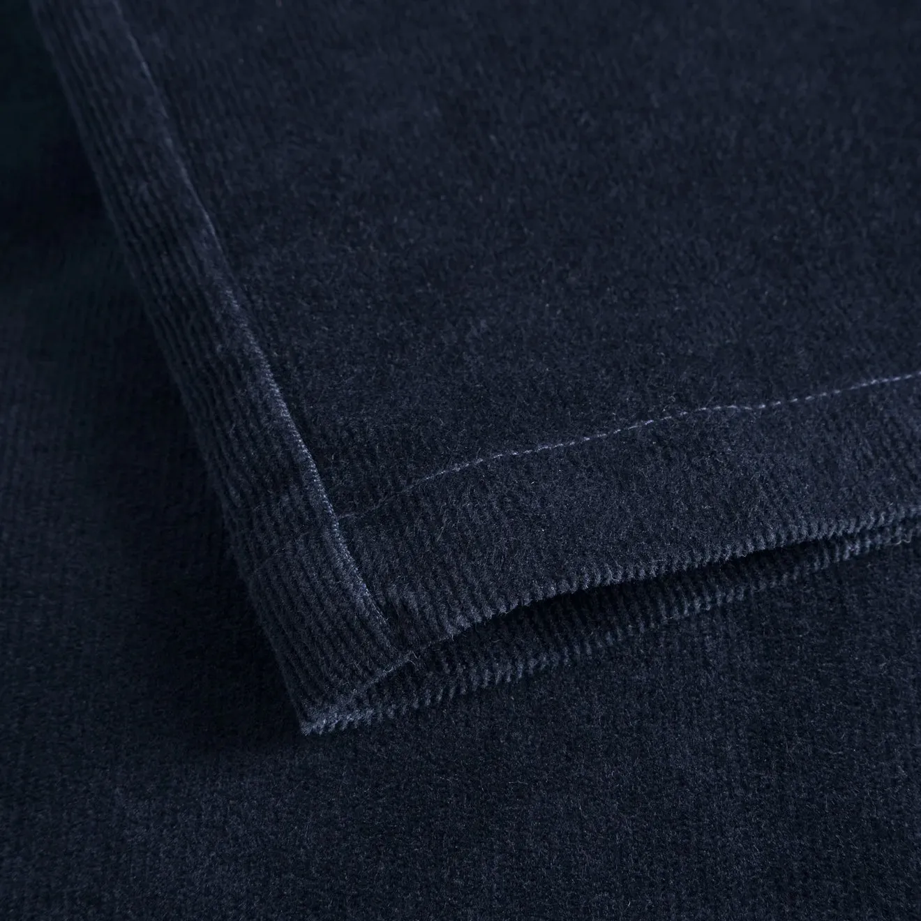 Norse Projects Ragnar Pantalon Relax en Solotex Velours Côtelé Bleu Marine Foncé