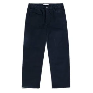 Norse Projects Ragnar Pantalon Relax en Solotex Velours Côtelé Bleu Marine Foncé