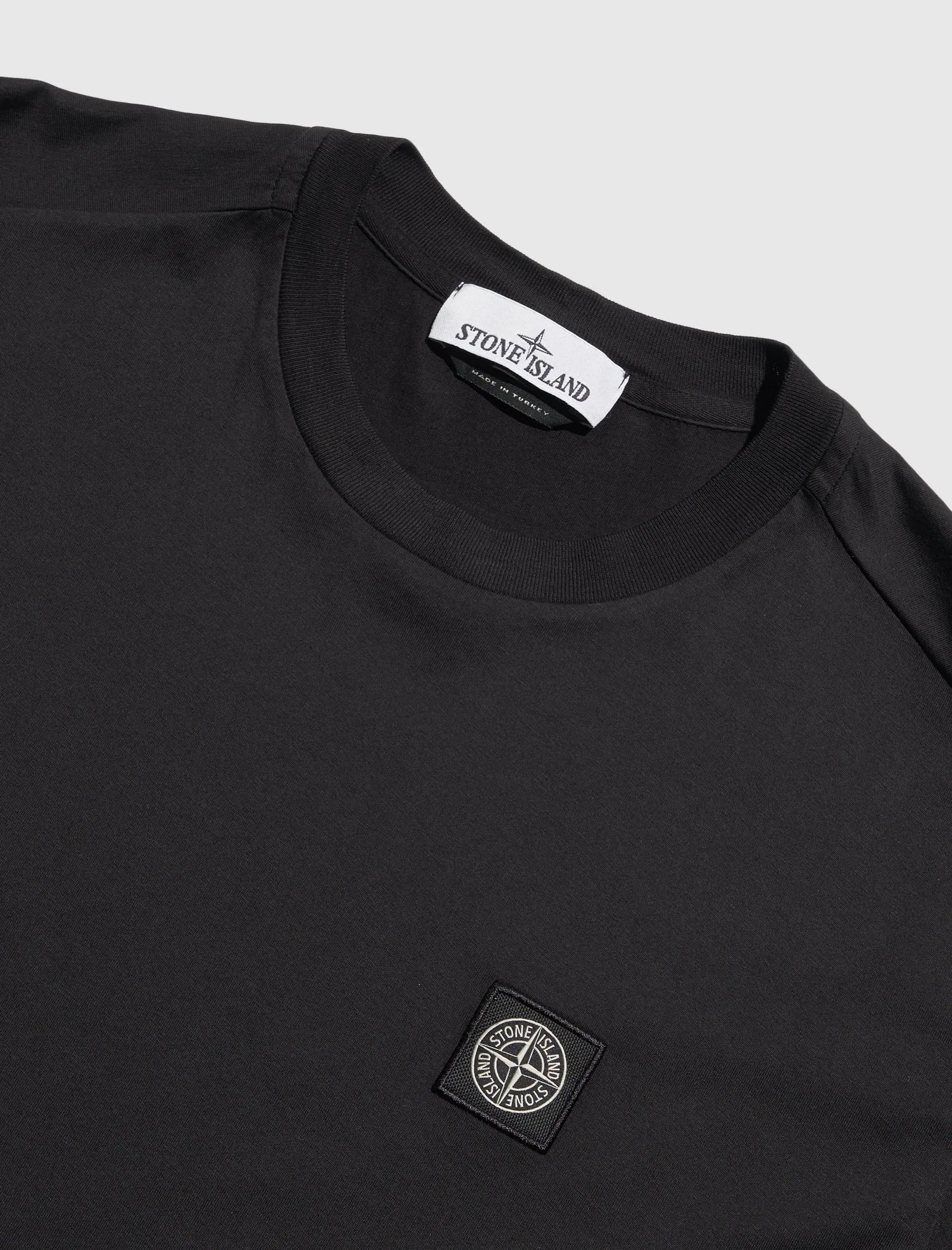 T-SHIRT MANCHES COURTES