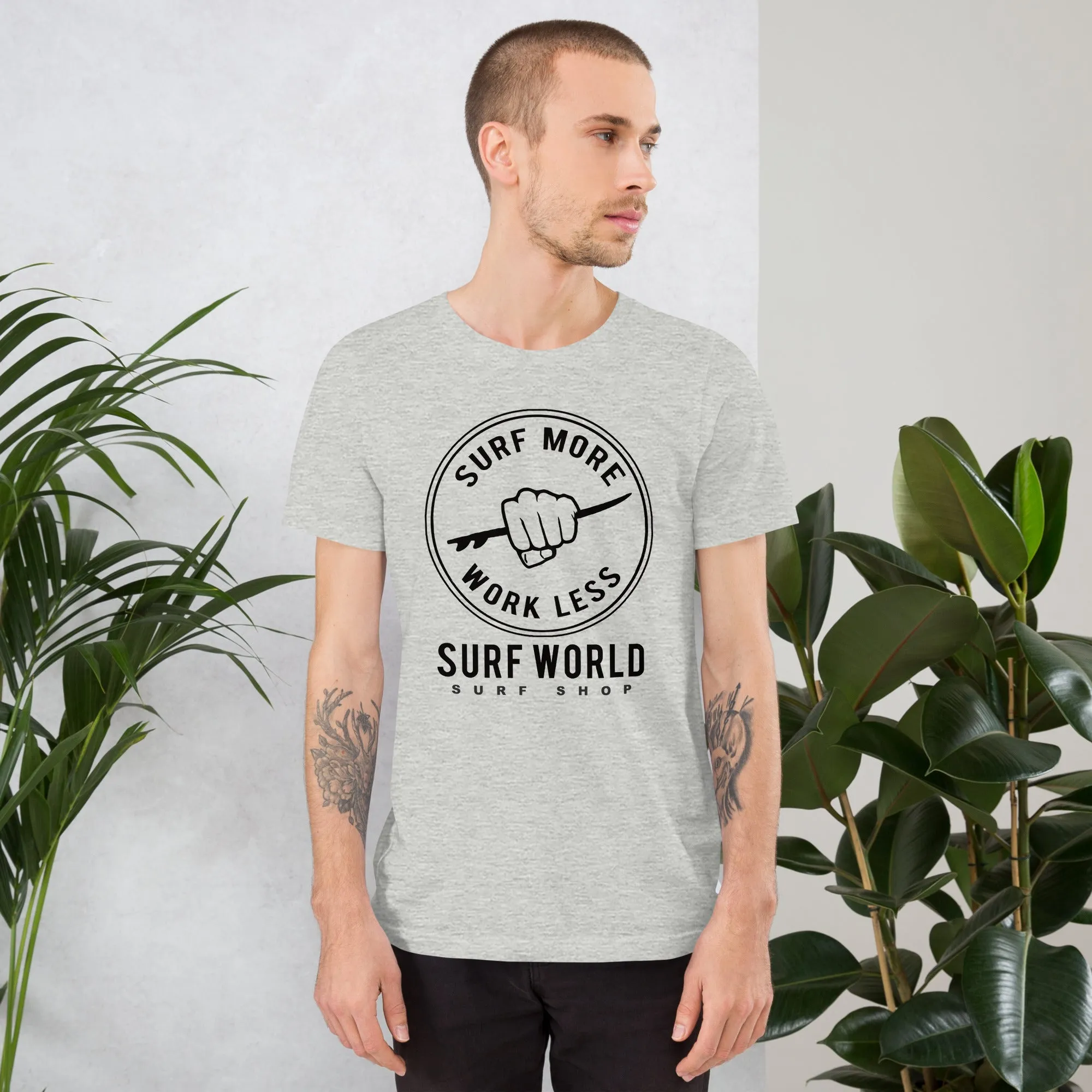 Surfez Plus Travaillez Moins est le T-shirt Emblématique de Surf World